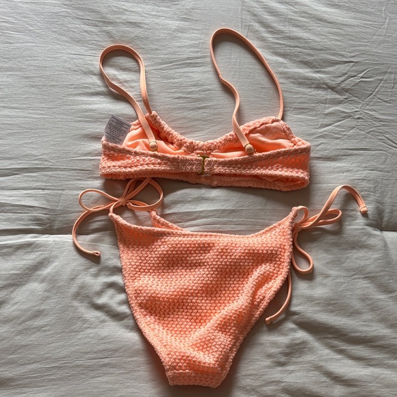 Textured Orange Bikini Set - Picture 2 of 2